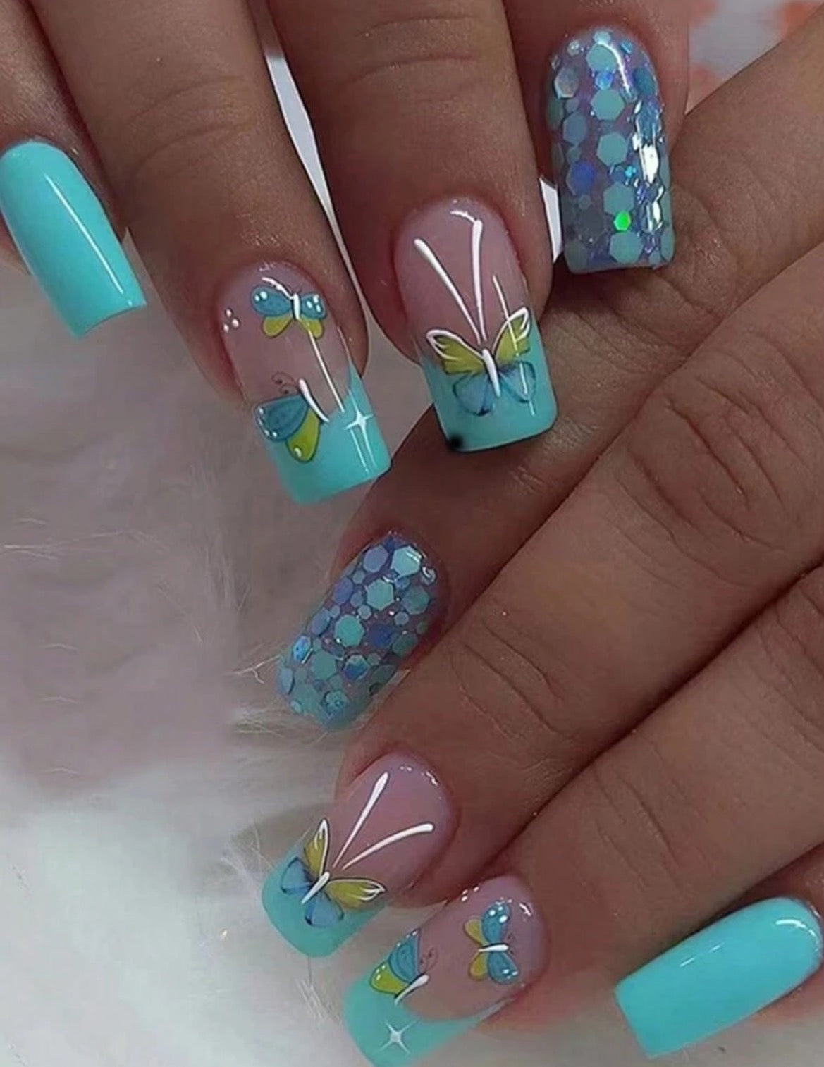 Teal Butterfly Nail Kit (Medium) ￼