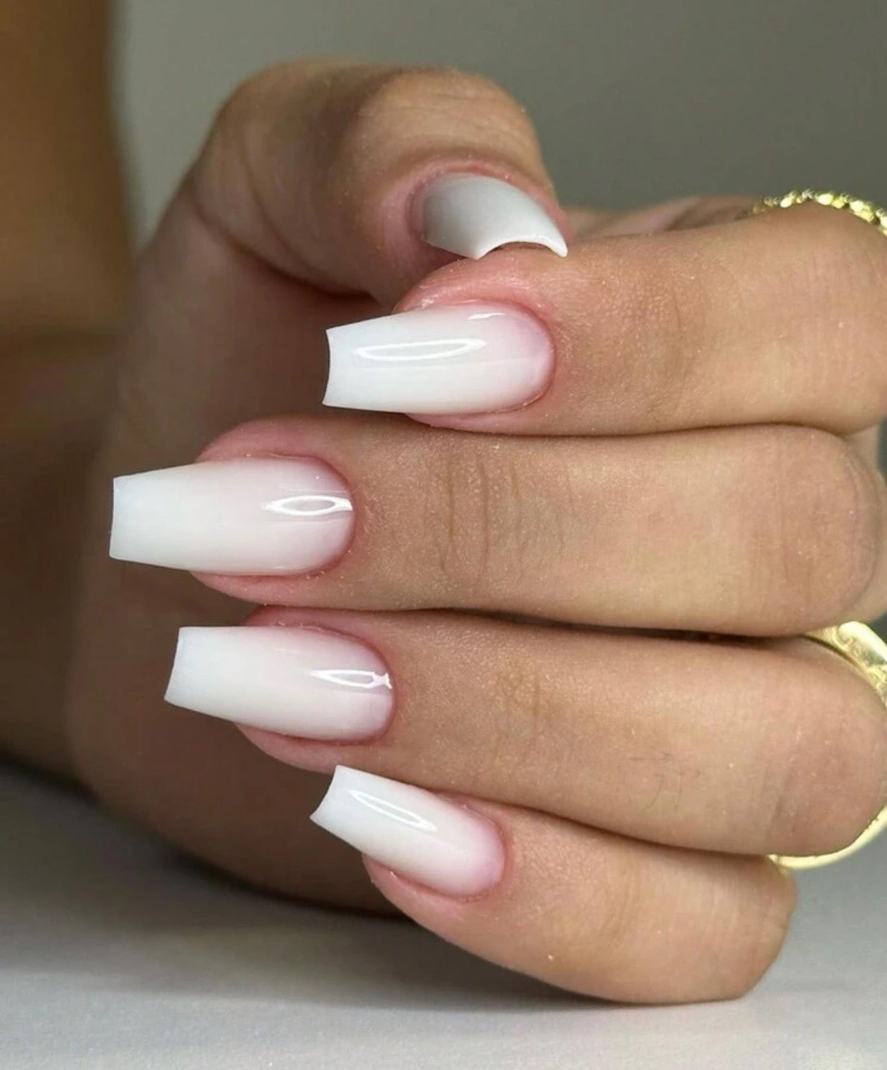 White Gradient Nail Kit (Medium)