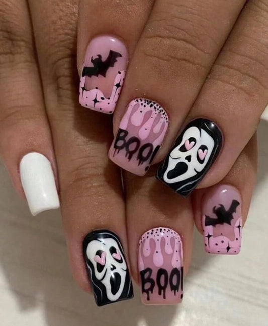 Ghost Face Nail Kit (Medium)