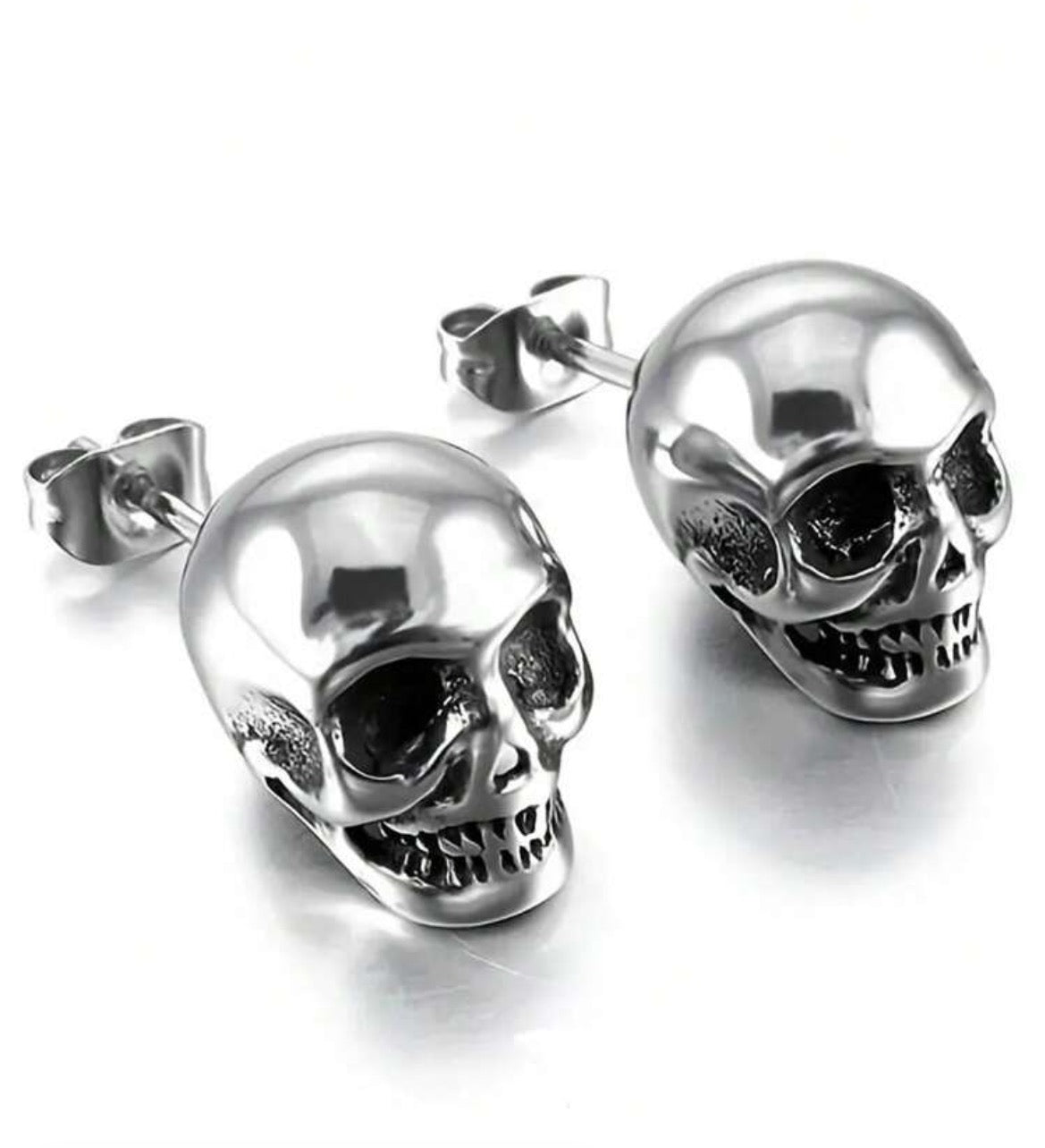 Spooky Skull Earrings