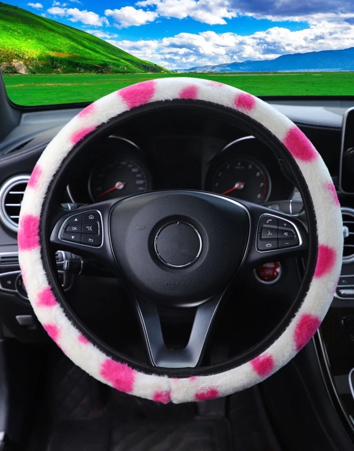 Fluffy Heart Steering Wheel Cover