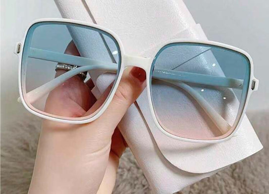 Vintage White Sunnies