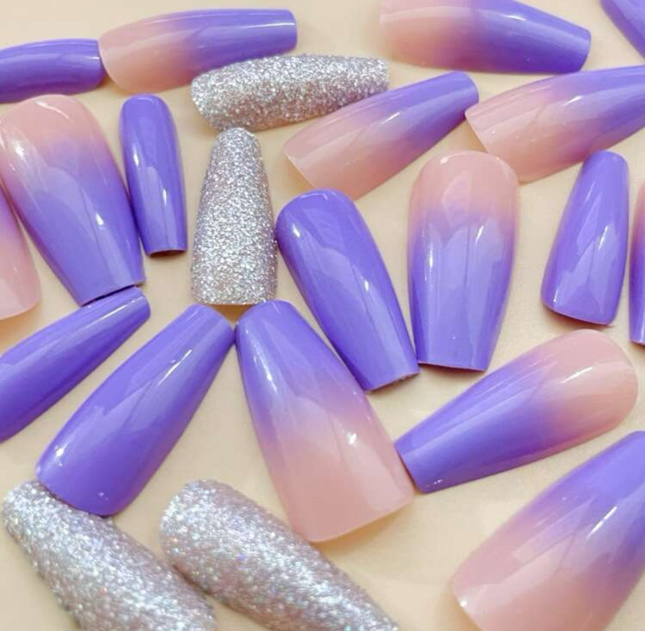 Purple Silver Ombré Nail Kit (Medium)