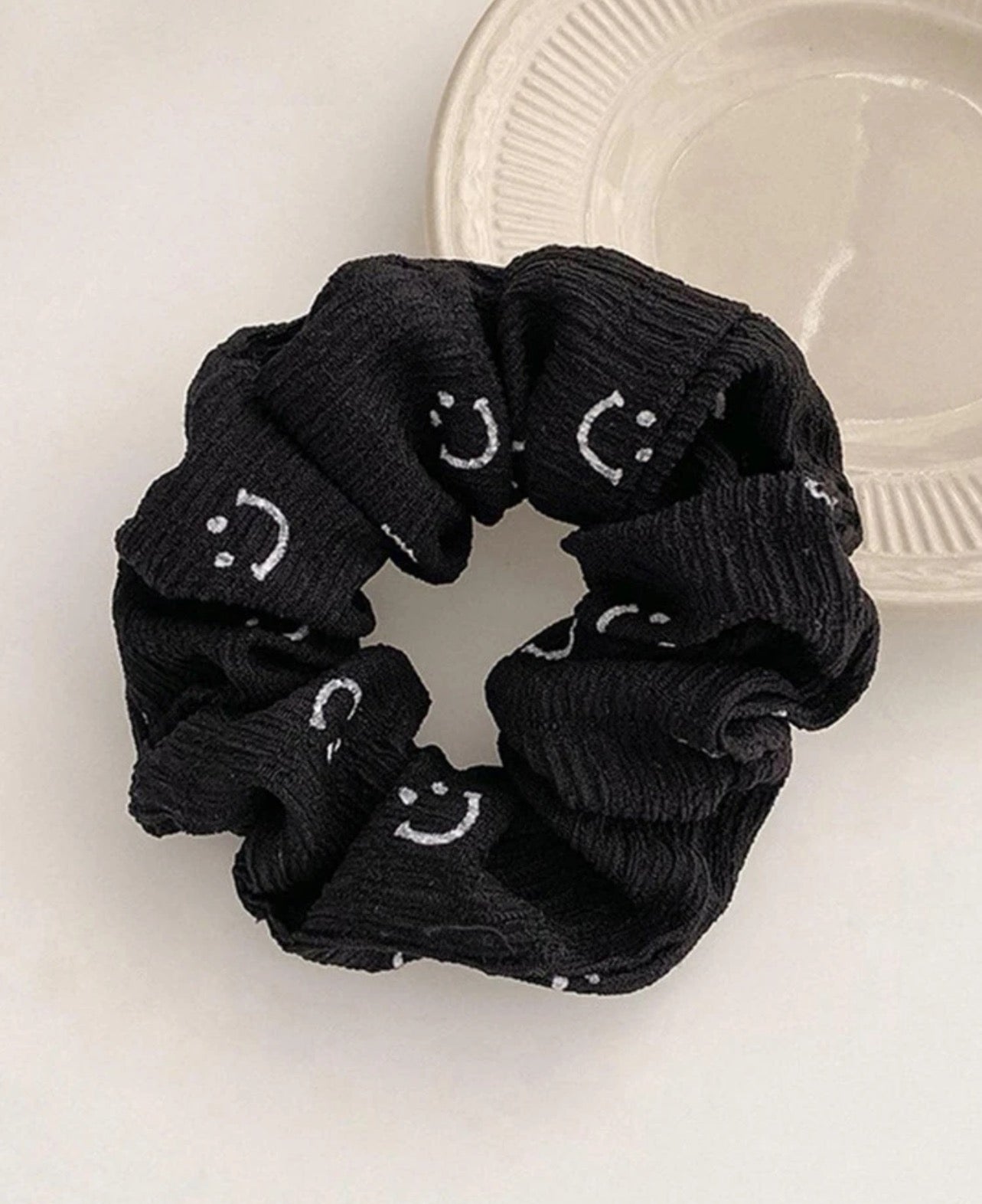2pc Smiley Face Scrunchies
